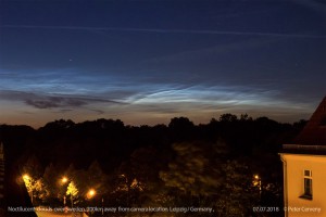 Noctilucent clouds over Sweden / 700km away from camera location Leipzig/Germany Noctilucent clouds over Sweden / 700km away from camera location Leipzig/Germany