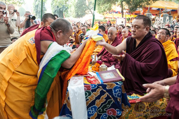 Sherab Gyaltsen Rinpoche making offering to Shamar Rinpoche | Monlam Bodhgaya India